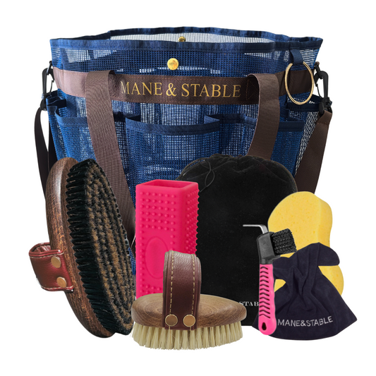 Mane & Stable horse grooming kit