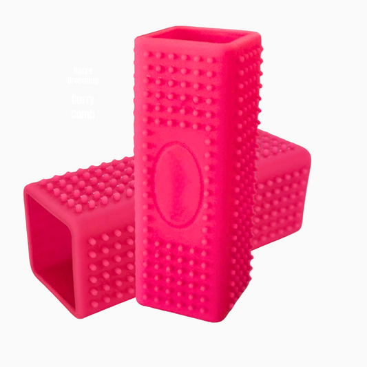 Horse Curry Grooming Block